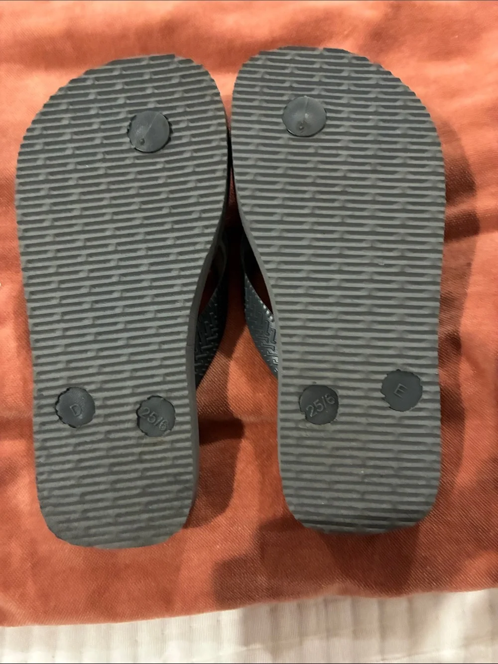 Super Mario Havaianas boys girls sandals flip flops shoes girls boys size 10